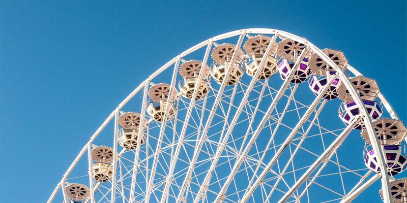 日本庭院艺术的禅意表达：从枯山水、借景到心象风景的文化织锦